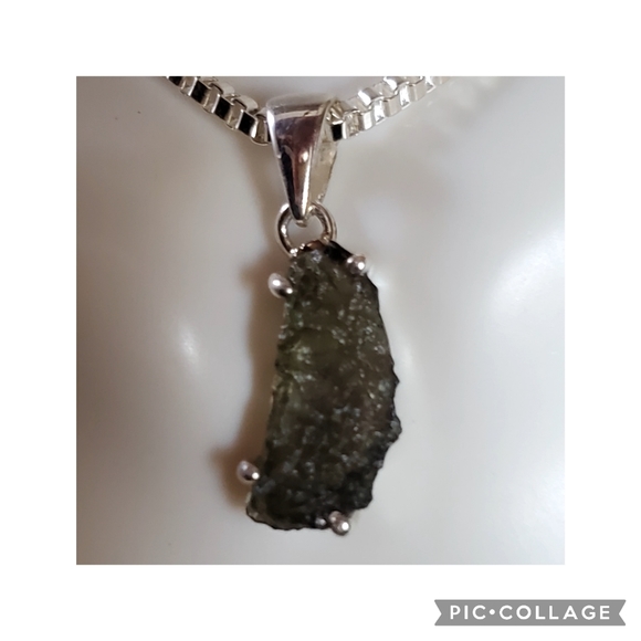 Genuine Czech Moldavite Pendant Necklace - Picture 3 of 7